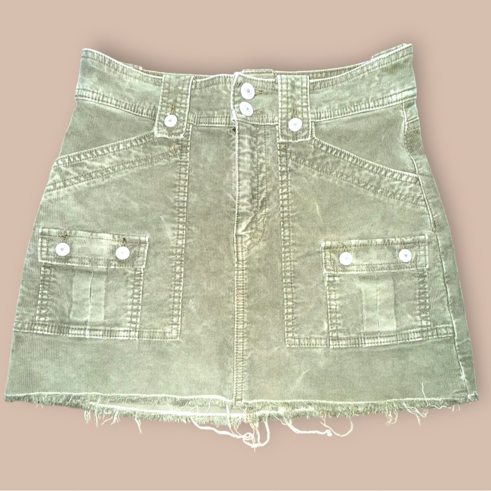 American Eagle Olive Green Corduroy Hi-Rise A-Line Zip‎ Front Mini Skirt Size 2